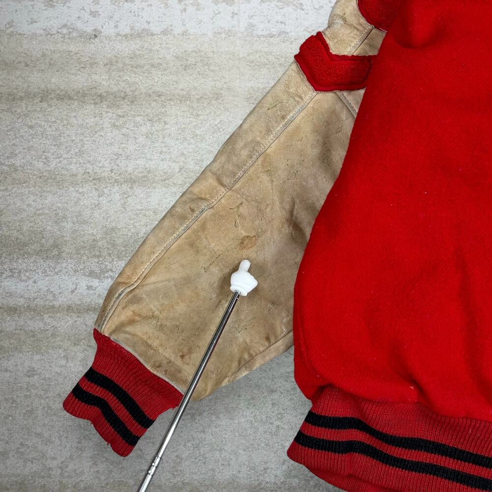 True Vintage 50s Ripon Varsity Jacket Mens XS Red Tan Leather Sleeves Wisconsin - Picture 4 of 5